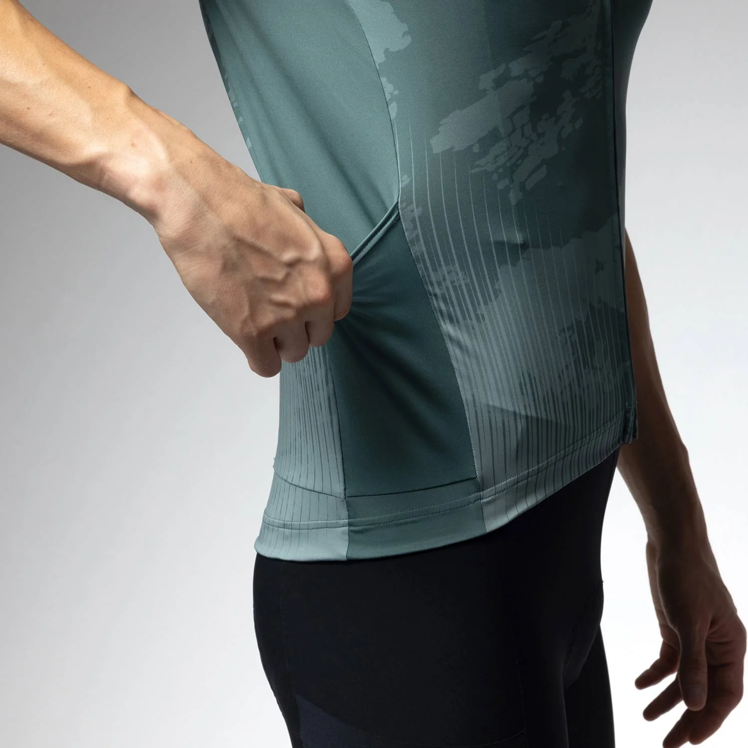 Ale Clothing Krakatoa Off Road Short Sleeved Jersey - L - Green Off Road/Gravel - Image 4