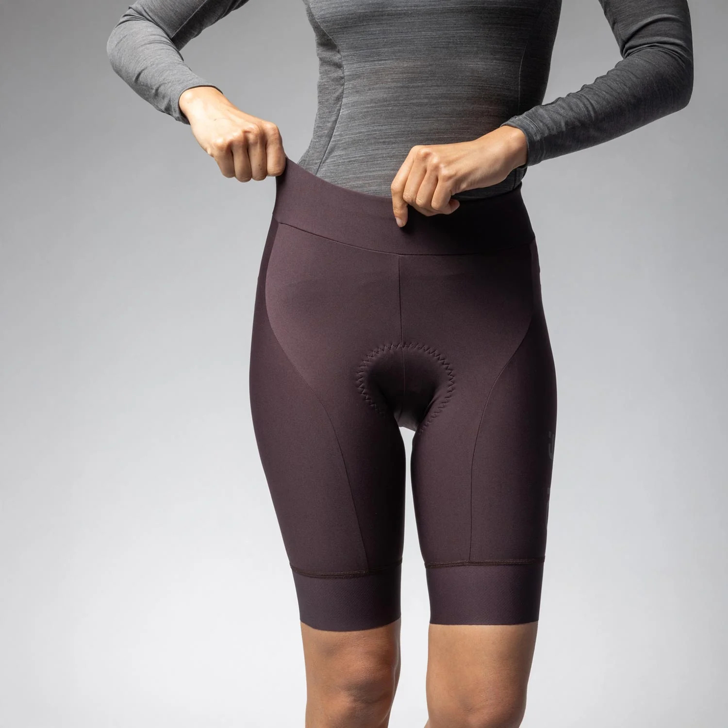 Ale Clothing Magic Colour PR-E Winter Womens Shorts Brownie M