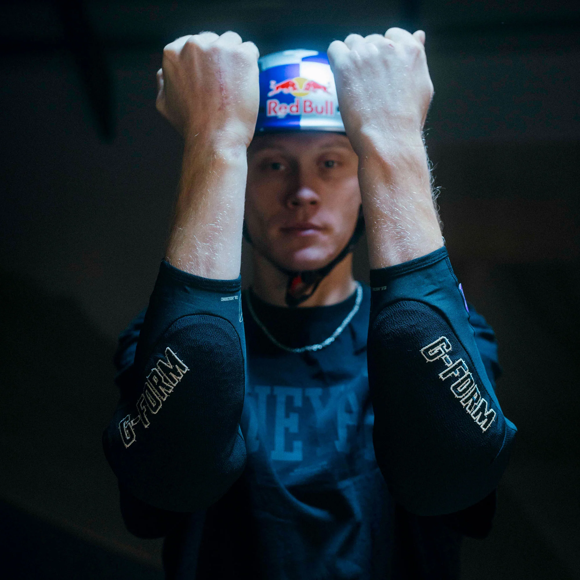 G-Form Emil Johansson Signature Elbow Guard M - Image 6