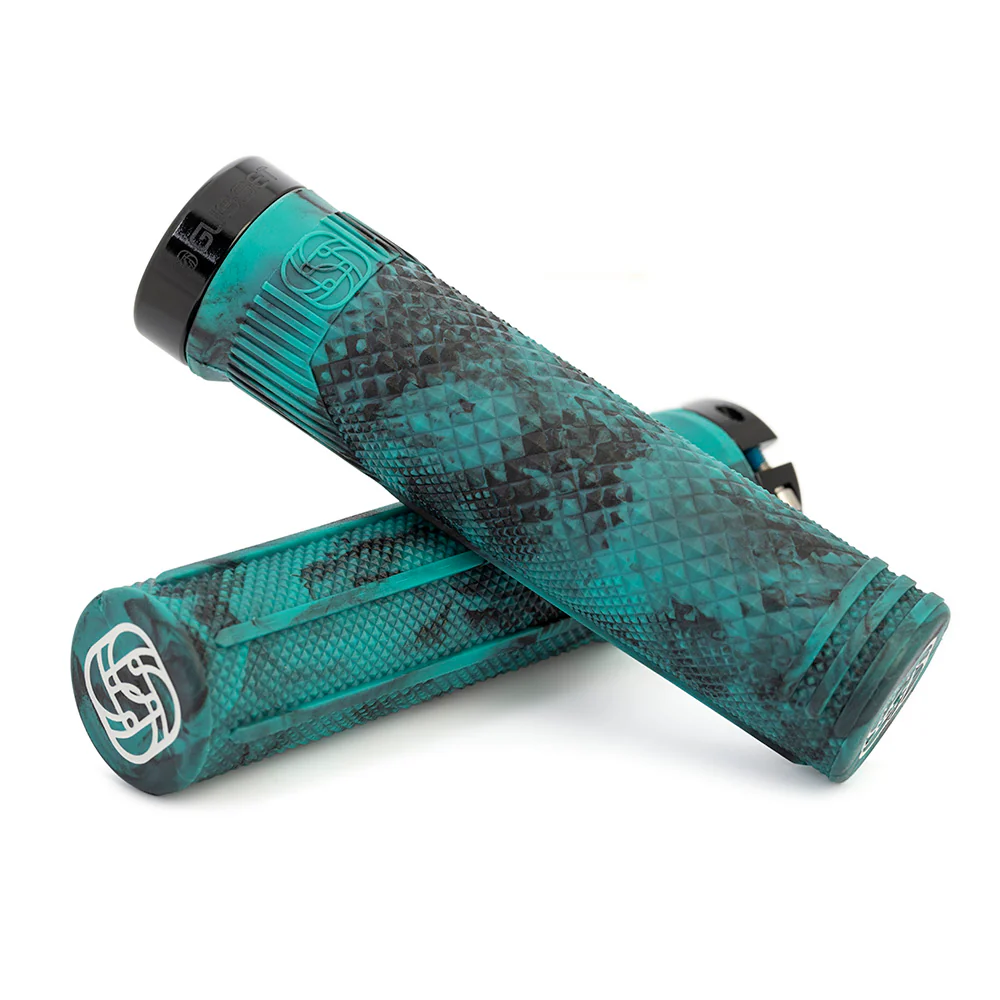 Gusset Grips S2 Lock-On Grips - Extra Soft 133mm - Image 3
