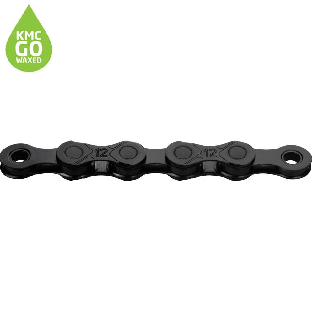 KMC x12 DLC Waxed Chain 126L - Image 4