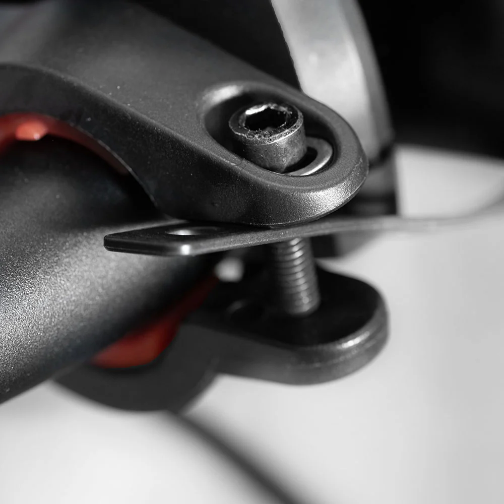 OXC Quick Release Basket Handlebar Bracket - Image 3