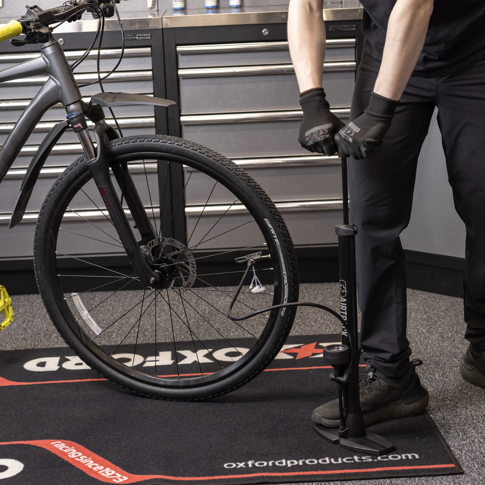 Oxford Airtrack Lite Floor Pump + Gauge - Image 6