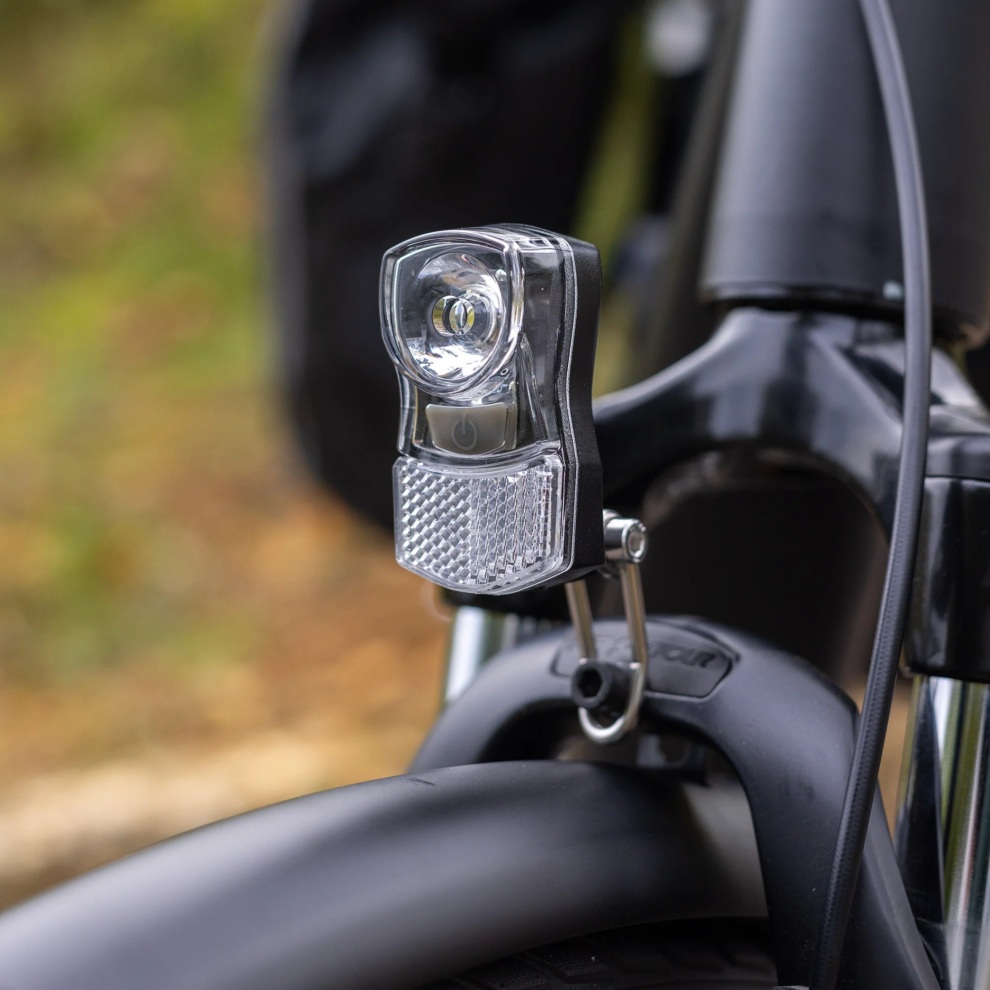 Oxford Bright Street Reflex LED Headlight - Image 3