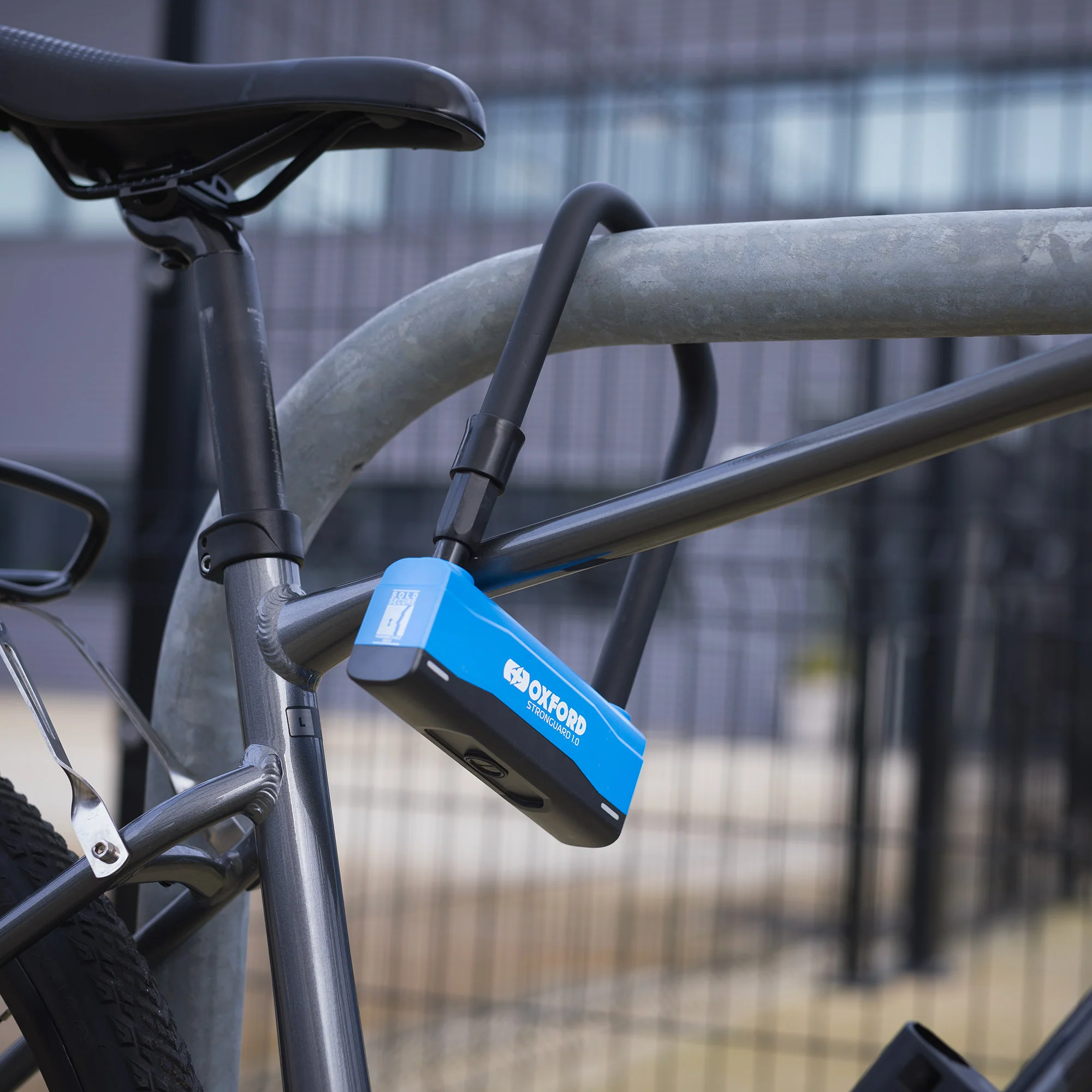 Oxford Stronguard 1.0 U-Lock 320mm - Image 2