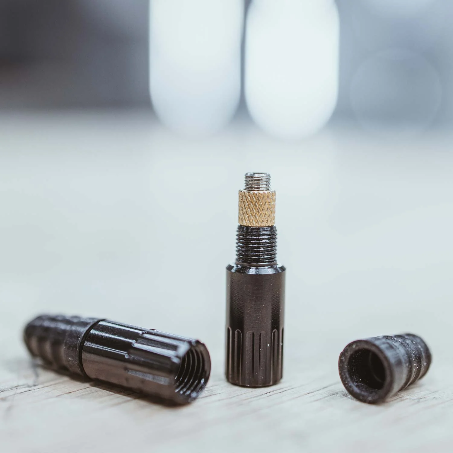 Schwalbe MaxFlow SV Valve Adapter - Image 2