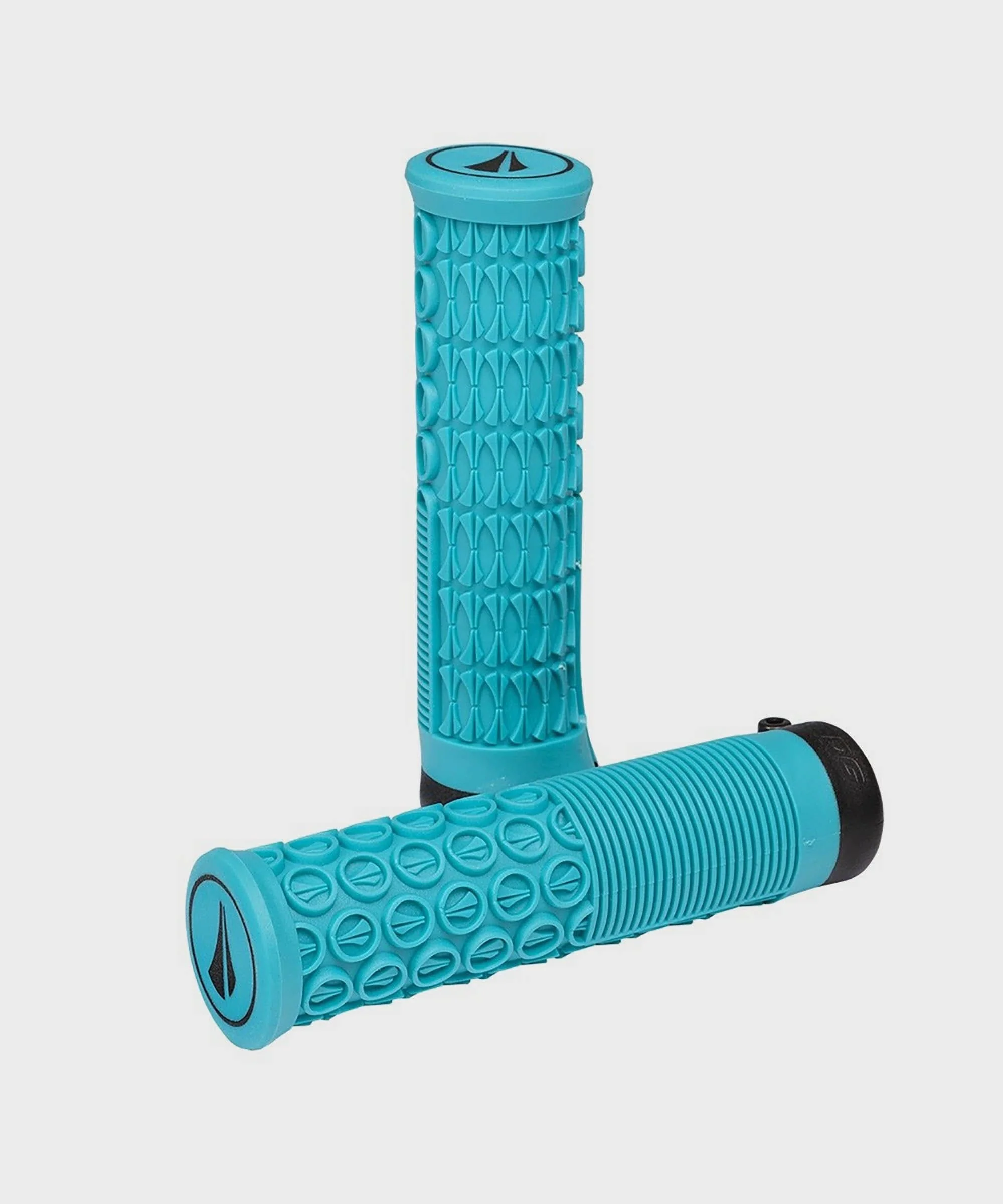 SDG Thrice Lock-On Grip 33mm - Image 2